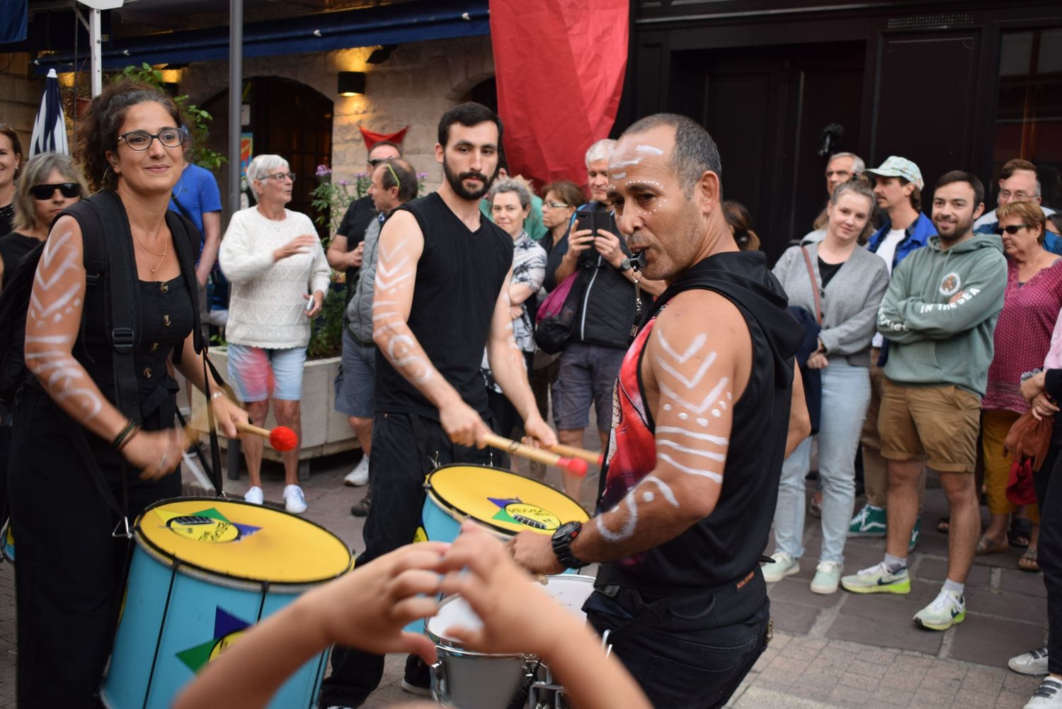 Batucada-St-Jean-rue-republique 26